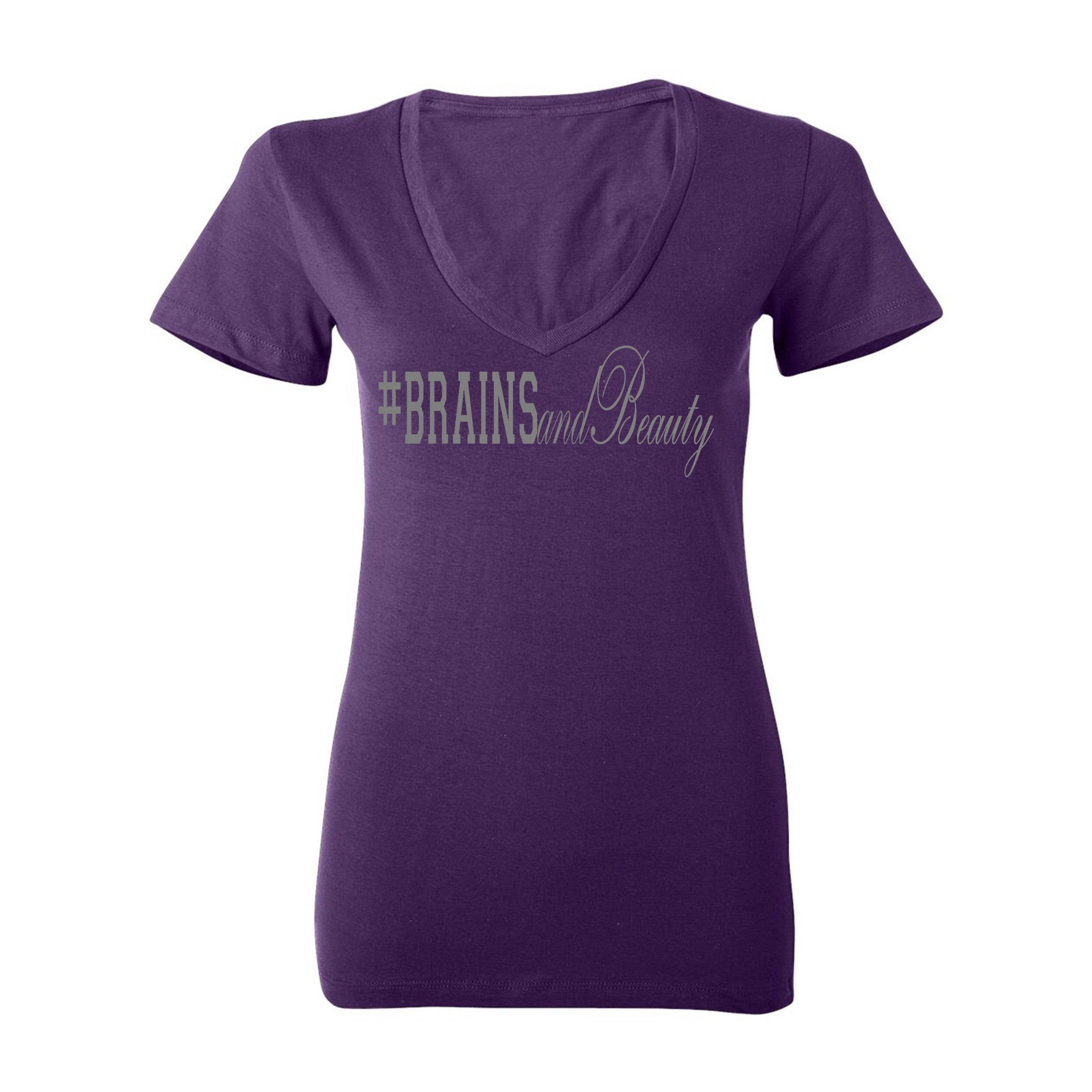 #BrainsandBeauty 📚💅🏾V-neck tee