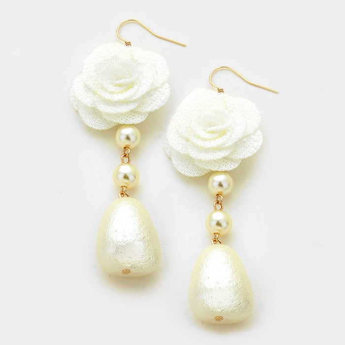 Flower pearl drop earrings