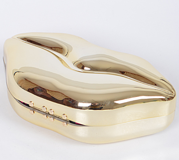 Lips Clutch with chain strap